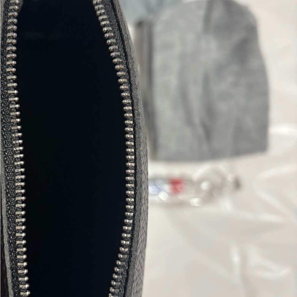 The White Company Black Textured Toiletry Bag Fully Stocked NWOT - Picture 5 of 6